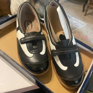 Nunn Bush Black and White Loafers